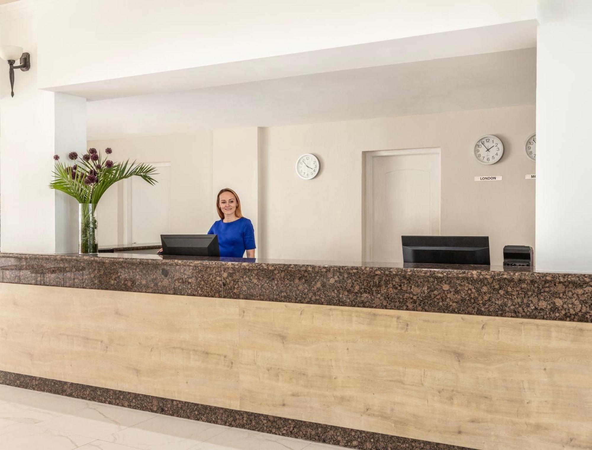 หลุยส์ ปาฟอส บรีซ Hotel Klorakas ภายนอก รูปภาพ
